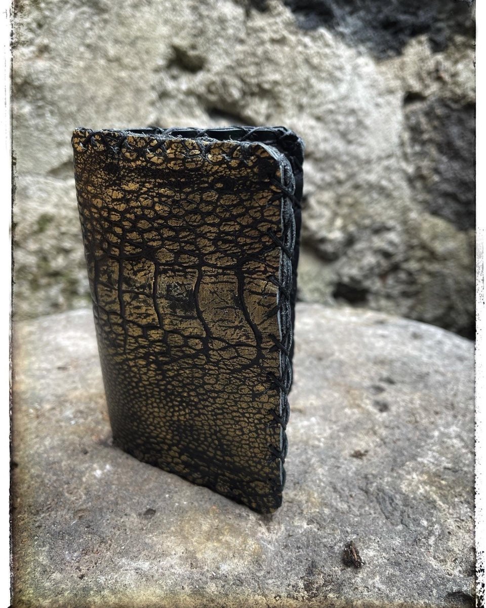 Porta Carte Oro in Vera Pelle di Struzzo – Lusso Artigianale - Di Caudo